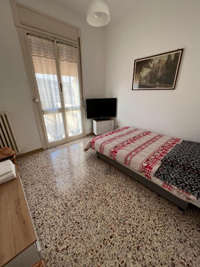 App Di Myro Apartment Reggio Emilia Exterior photo